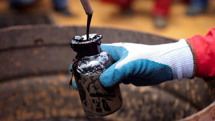 Oil Prices Surge Amid West Asia Conflict, Supply Disruptions Intensify