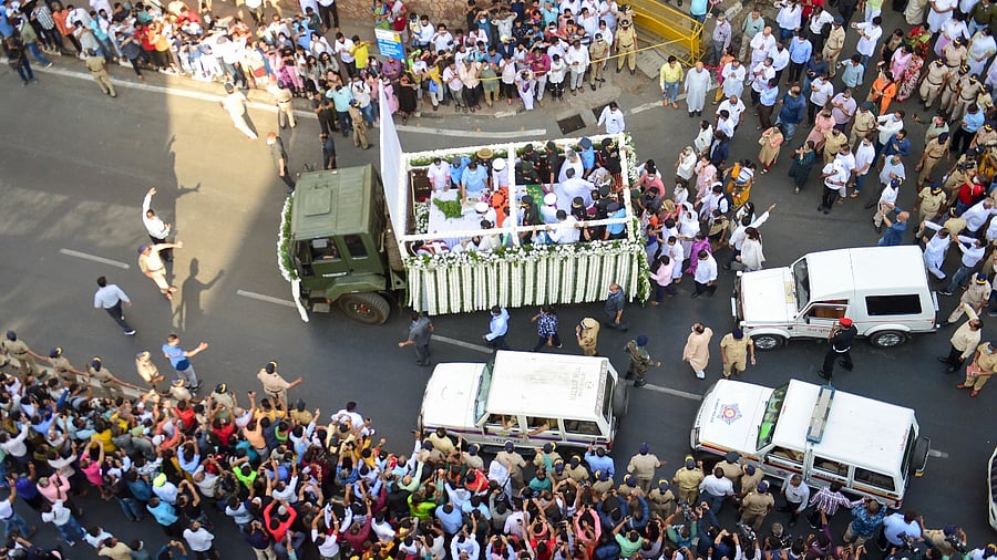 Funeral procession of Lata Mangeshkar. Credit: PTI Photo