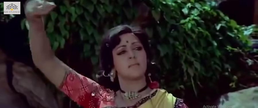 Hema Malini in the iconic song 'Jab Tak Hai Jaan Jaane Jahan' from 'Sholay' (1975).