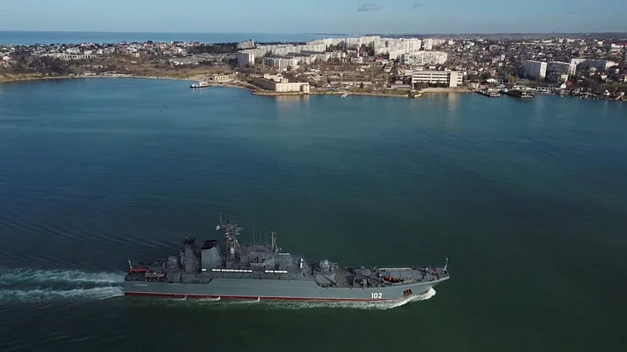 The Russian Navy's Ropucha-class landing ship Kaliningrad arrives at the Black Sea port of Sevastopol, Crimea. Credit: Reuters Photo