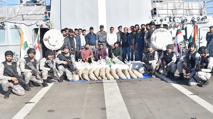 NCB seizes contraband drugs around 800kg in high sea off Gujarat coast. Credit: IANS Photo
