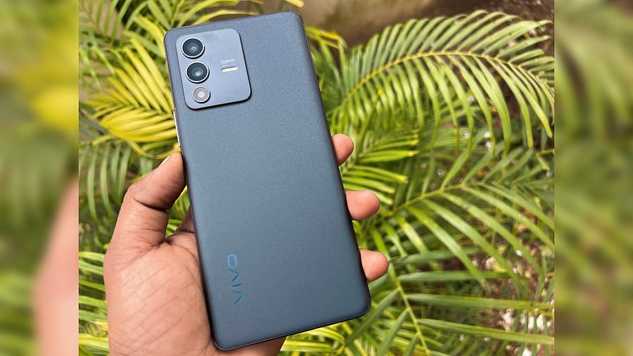 Vivo V23 Pro 5G. Credit: DH Photo/KVN Rohit