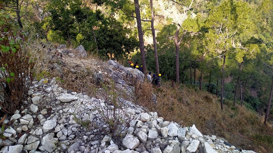 A vehicle fell into a gorge near Sukhidhang Reetha Sahib road in Uttarakhand's Champawat district on Tuesday morning. Credit: IANS File Photo