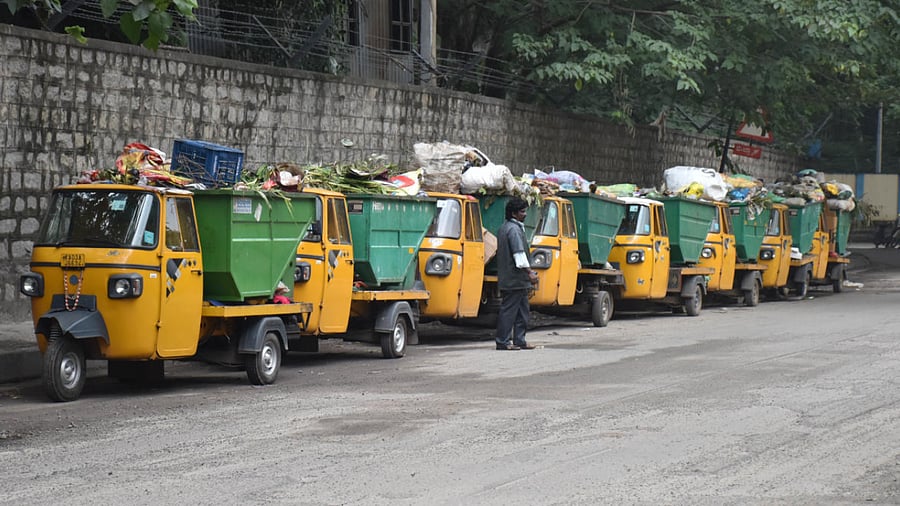 And there are very few GPS-fitted auto tippers in more than 110 wards.  Credit: DH Photo