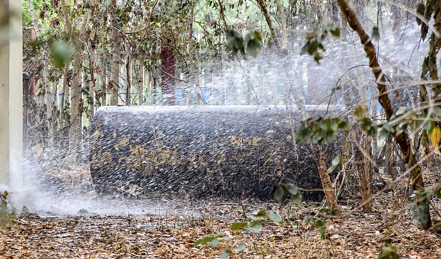 According to officials, the residents of adjoining areas developed breathing problems and were rushed to different hospitals. Credit: DH Photo