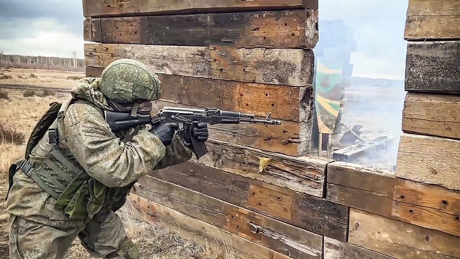 Russian soldier during an exercise. Credit: AFP Photo