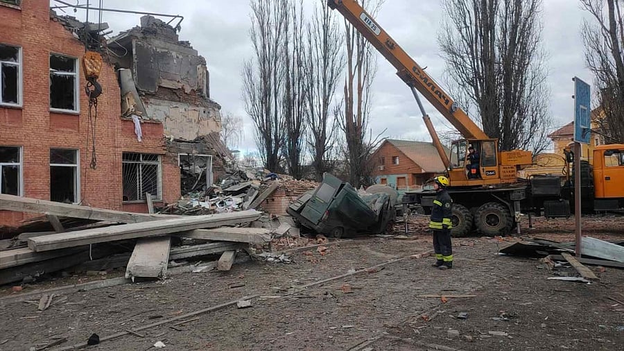 Dozens of civilians are being killed in the battle for Chernihiv in the north. Some of those who remain are living in craters or among the ruins. Credit: AFP File Photo