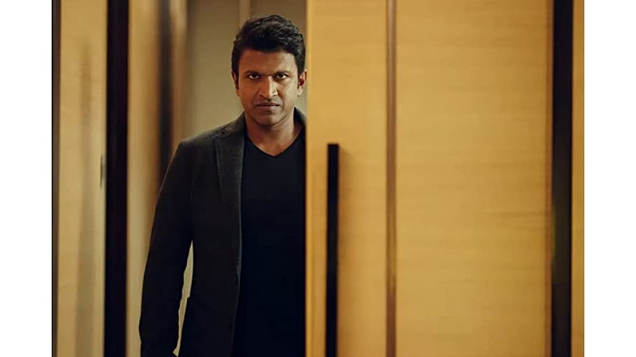 Puneeth Rajkumar in a still from 'James'. Credit: IMDb