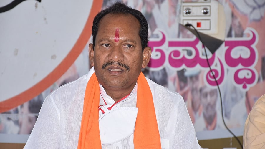 Karnataka Animal Husbandry Minister Prabhu Chavan. Credit: DH File Photo