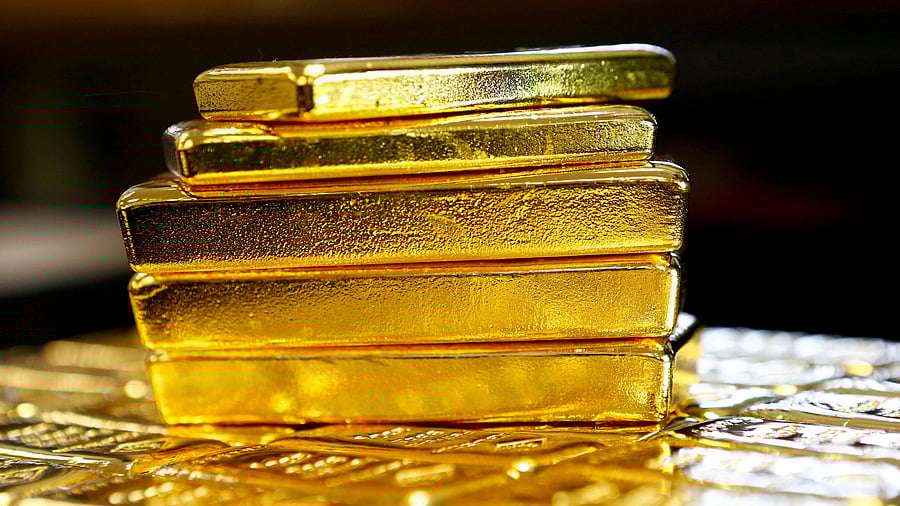 <div class="paragraphs"><p>Gold prices fell on Monday as the dollar index gained. </p></div>