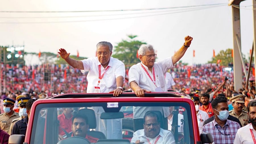 Kerala CM Pinarayi Vijayan (left) and CPI(M) general secretary Sitaram Yechury at the 23rd CPI(M) party congress in Kannur. Credit: Special arrangement