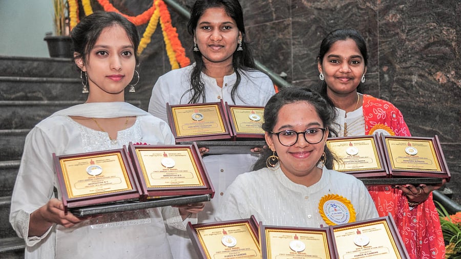 Of the 84 ranks and 77 gold medals offered by the university, 71 gold medals were bagged by girl students. Credit: DH Photo