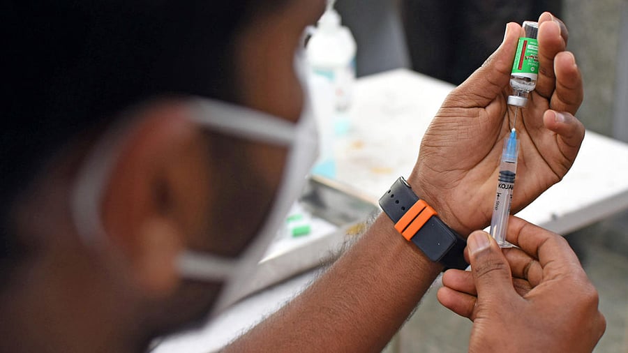 Apollo Hospital in Jayanagar had only 75 turn up for the precautionary dose on Sunday. Credit: DH Photo