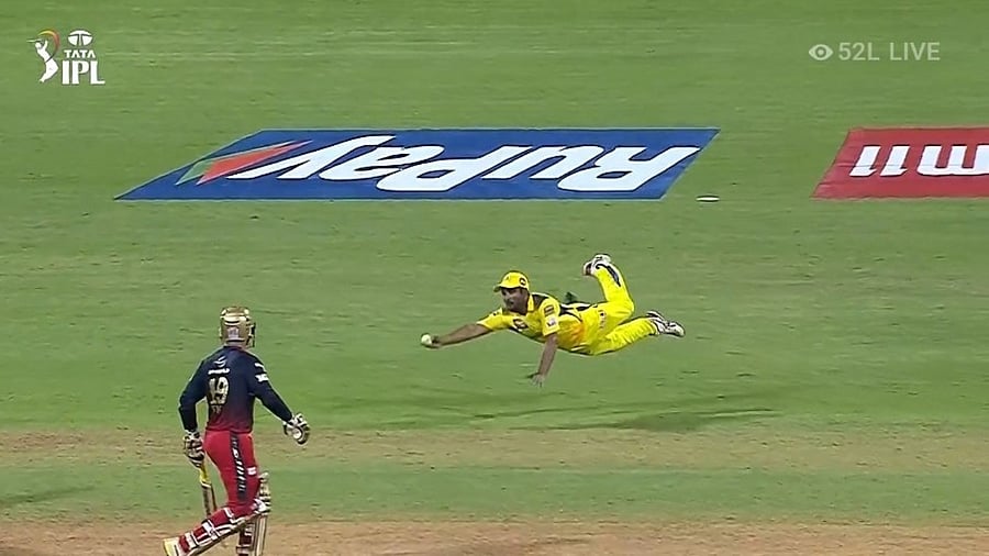 Credit: Twitter/@VintageVinnu