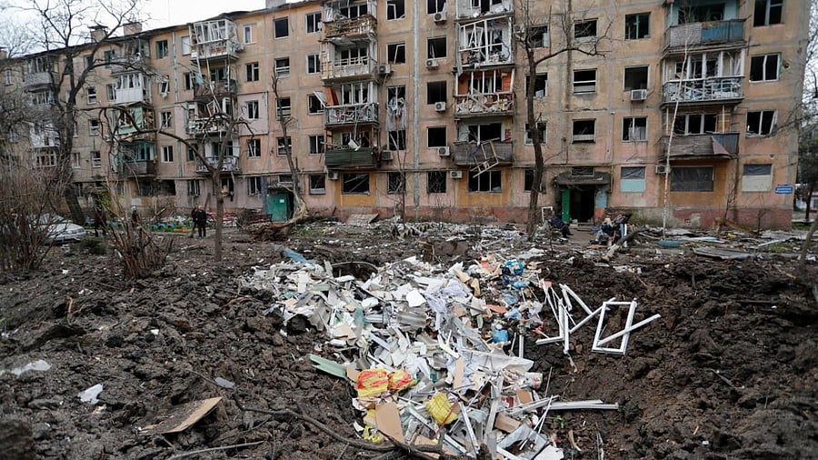 A view shows a block of flats heavily damaged during Ukraine-Russia conflict in the southern port city of Mariupol. Credit: Reuters photo
