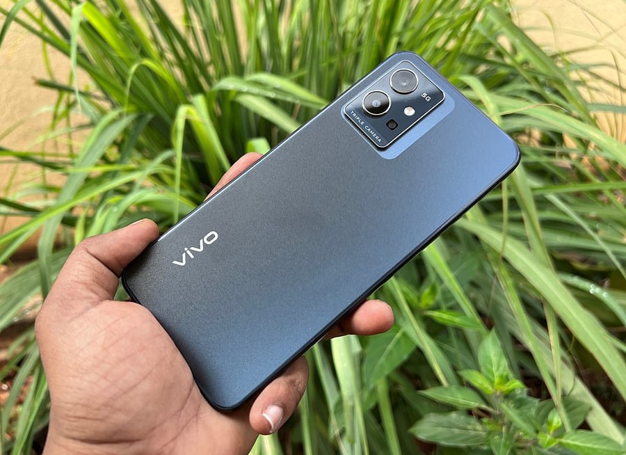 Vivo T1 5G. Credit: DH Photo/KVN Rohit