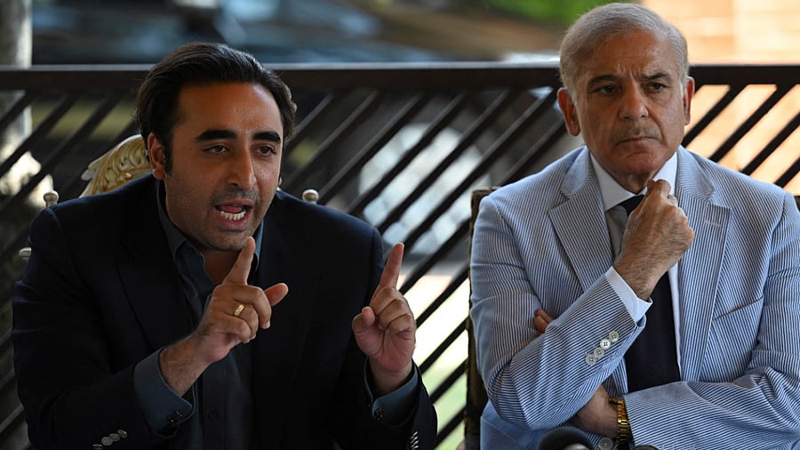 Pakistan's opposition leaders Bilawal Bhutto Zardari and PML-N supremo Nawaz Sharif. Credit: AFP Photo