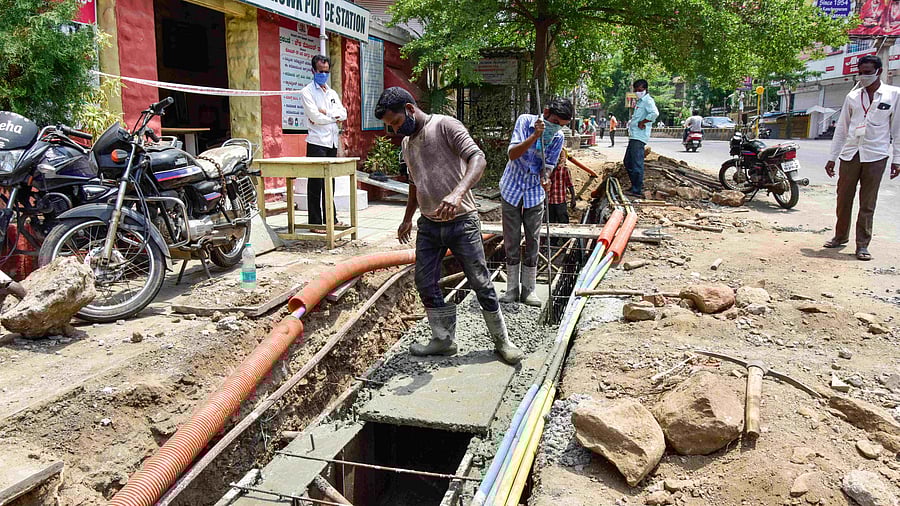 The problematic part of the law is Section 7(D) that deals with 'deemed expenditure'. When it comes to infrastructure works, a portion of the project cost shall be 'deemed' to have been provided for the SC/ST sub-plans; in other words, spent on SC/ST welfare. Credit: DH Photo/ Representative