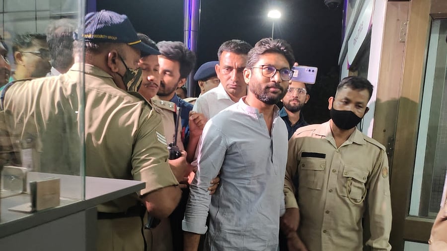 Dalit leader Jignesh Mevani taken into custody by Assam police. Credit: Special arrangement