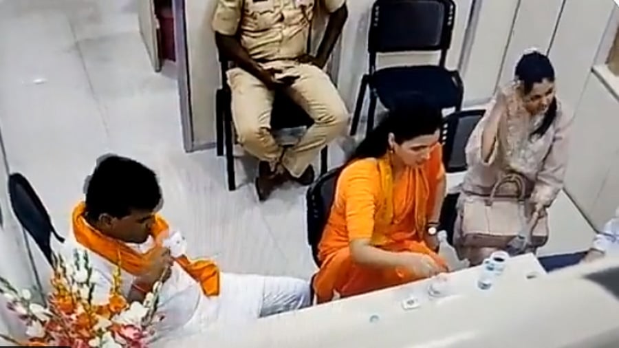 Credit: Twitter/@sanjayp_1