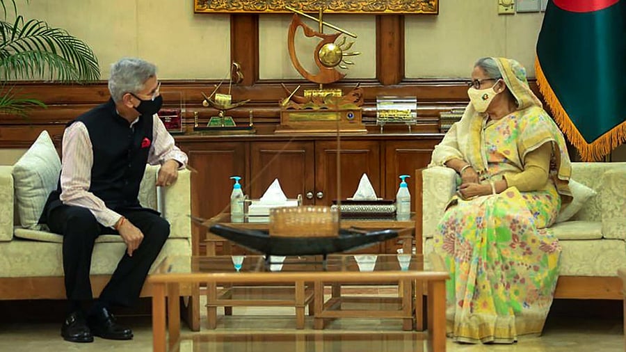 External Affairs Minister S Jaishankar with Bangladesh Prime Minister Sheikh Hasina during a meeting in Dhaka. Credit: PTI Photo