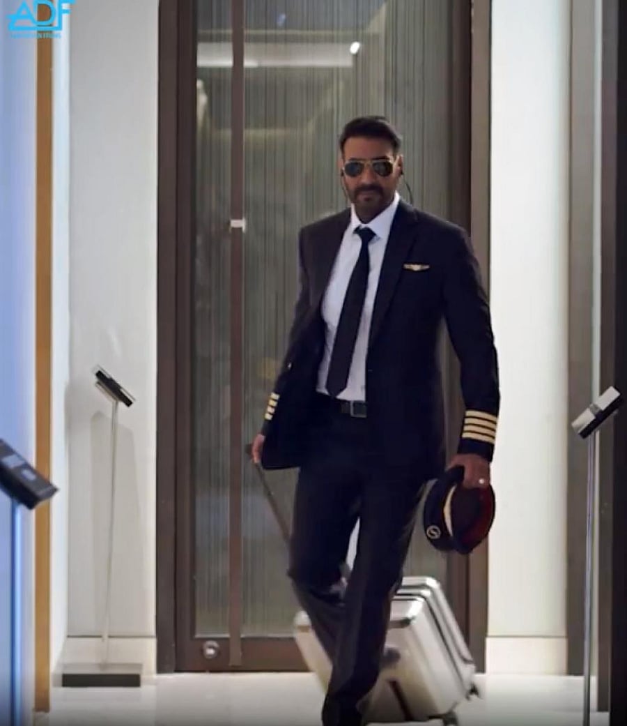 Ajay Devgn plays a senior pilot