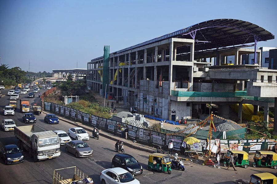 Ongoing metro work at KR Puram. DH FILE PHOTO
