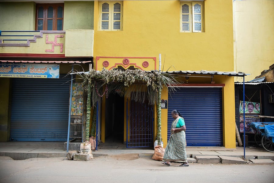 Survivor’s maternal aunt Vijayamma lives next to Raju’s house on Omshakthi Temple Main Road, Hegganahalli Cross. Credit: DH Photo