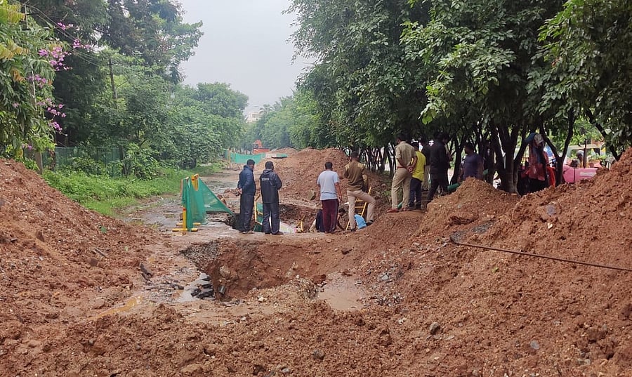 Police are verifying safety measures taken daily and special arrangements made Tuesday due to heavy rain. Credit: Special Arrangement