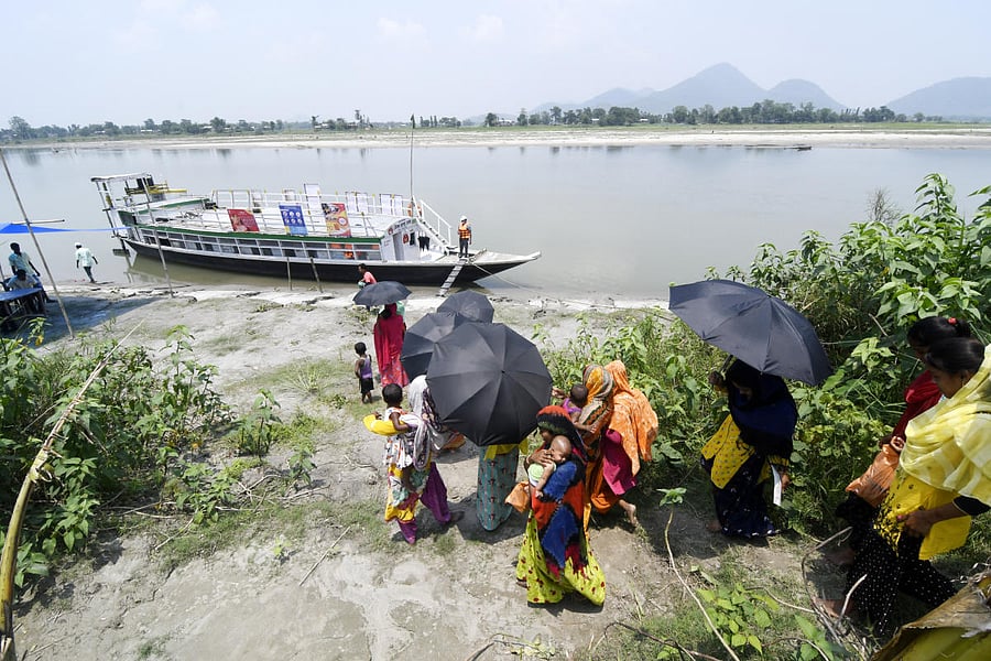 Healthcare in the region was poor before the boat clinic was introduced in 2010. Credit: Subhamoy Bhattacharjee