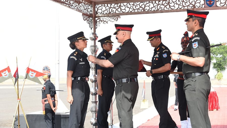 Golden Letter Day in the history of Indian Army Aviation. Credit: @adgpi/Twitter