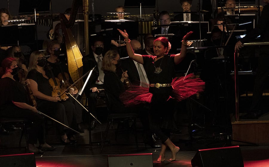A snapshot from the performance