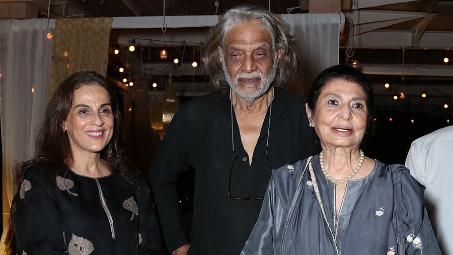 Meera and Muzaffar Ali with Zainab Chauhan. Credit: Special arrangement