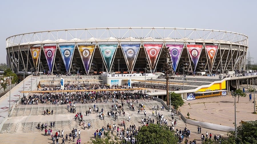 Cricket fans throng outside the Narendra Modi stadium to watch IPL final between Rajasthan Royals and Gujarat Titan, in Ahmedabad. Credit: IANS Photo