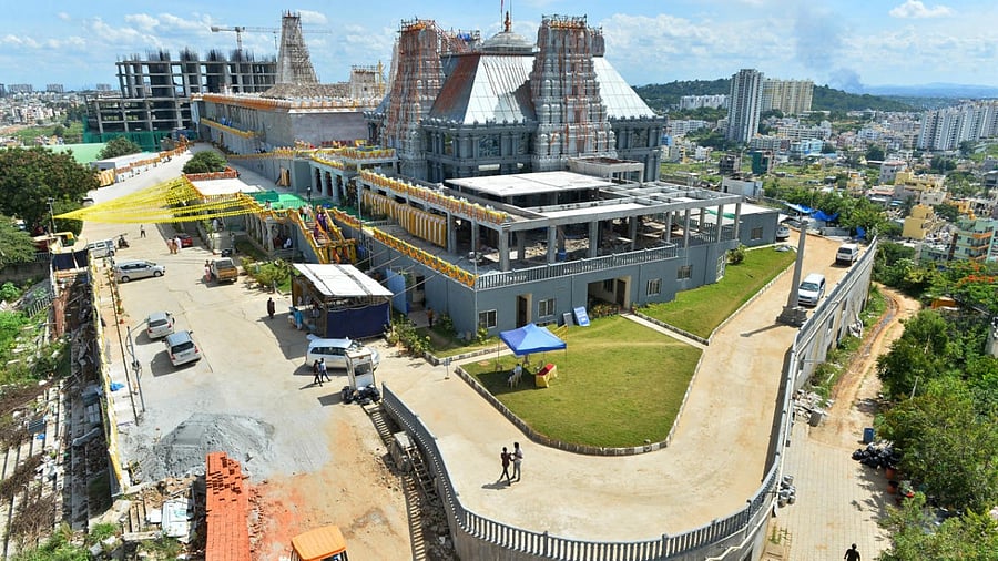 The Sri Rajadhiraja Govinda Temple built by Iskcon on Kanakapura Road in Bengaluru. President Ram Nath Kovind inaugurated the temple on Tuesday. Credit: DH Photo