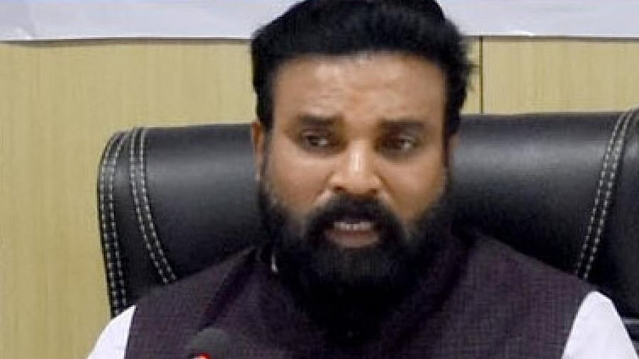 Transport and Tribal Welfare Minister B Sriramulu. Credit: DH Photo