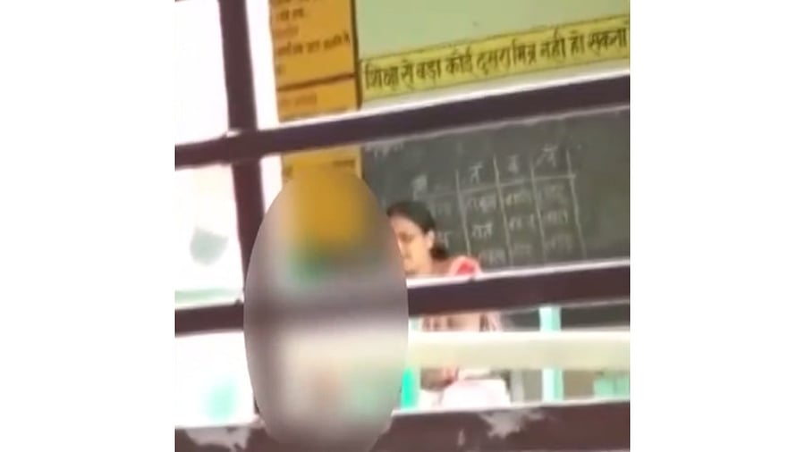 Screengrab of viral video. Credit: Twitter/@ANI