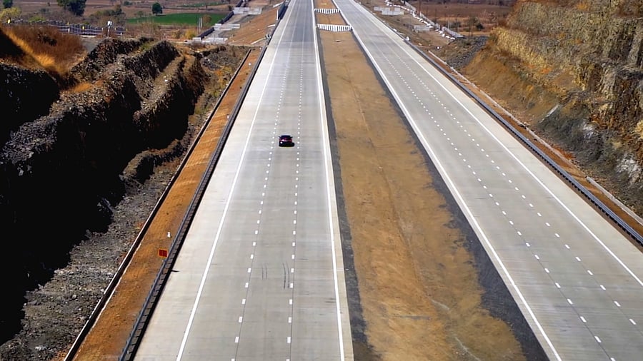 The Samruddhi Corridor will connect Mumbai, the financial capital of India, to Nagpur, the nerve centre of Vidarbha region. Credit: Wikimedia Commons