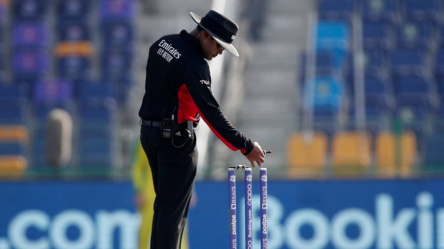Umpire Nitin Menon. Credit: Reuters Photo