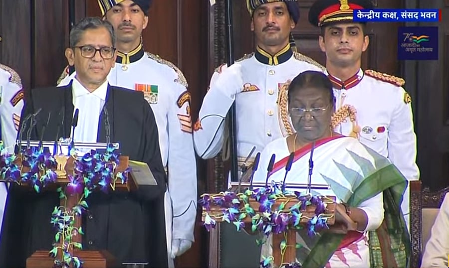 Screengrab of live telecast on Doordarshan. 