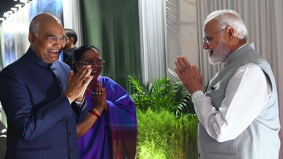  Prime Minister Narendra Modi hosts farewell dinner for the outgoing President Ram Nath Kovind. Credit: PTI Photo