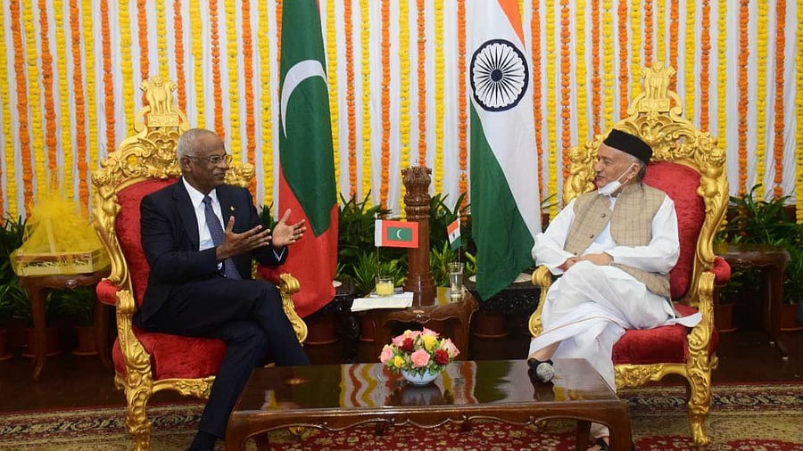 Maldivian President Ibrahim Mohamed Solih with Maharashtra Governor Bhagat Singh Koshyari. Credit: Special Arrangement
