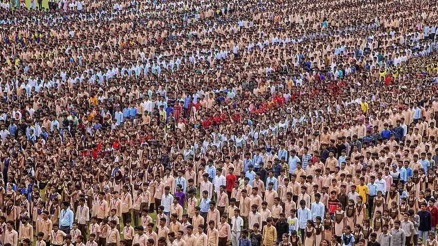 Students sing patriotic songs during a programme organised to commemorate the 75th anniversary of India's Independence. Credit: PTI Photo