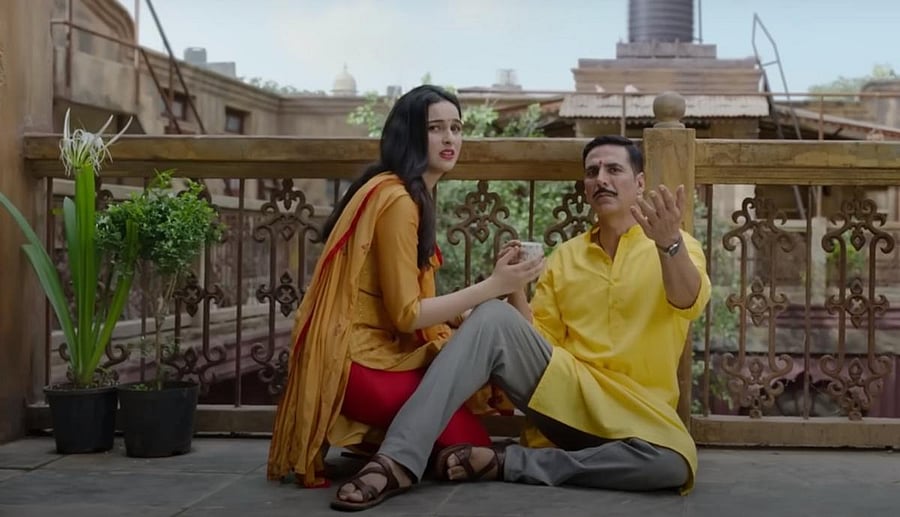 Akshay Kumar plays a chat shop owner.