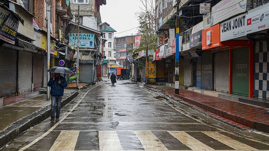 Market in Srinagar. Credit: PTI Photo