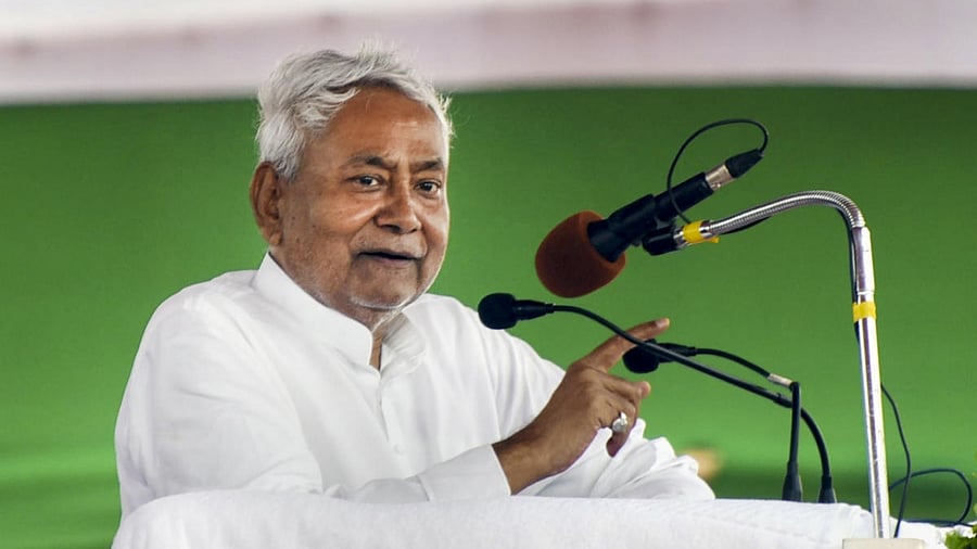 Bihar Chief Minister Nitish Kumar addresses during a function at the Gandhi Maidan on the occasion of 76th Independence Day, in Patna. Credit: PTI Photo
