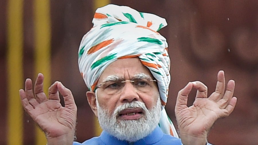  Prime Minister Narendra Modi addresses the nation from the ramparts of the Red Fort on the occasion of the 76th Independence Day, in New Delhi. Credit: PTI Photo