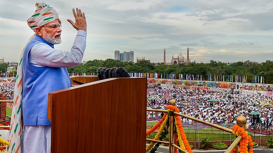 The former Karnataka governor quoted Modi's recent statement from the Red Fort, "We have to fight against corruption and Parivaarwad." Credit: PTI Photo 