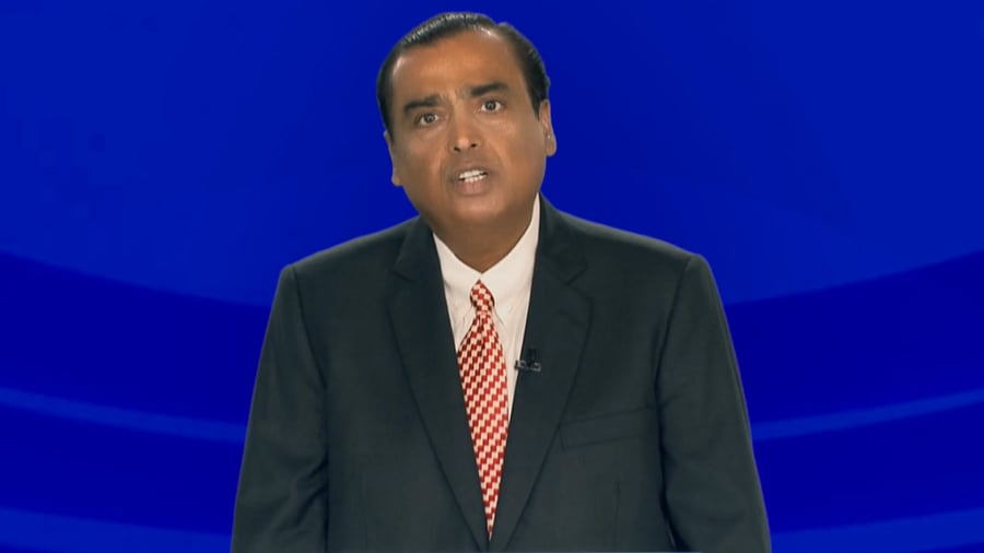 Mukesh Ambani at the 45th annual general meeting of Reliance Industries Ltd. Credit: Twitter/@RelianceJio