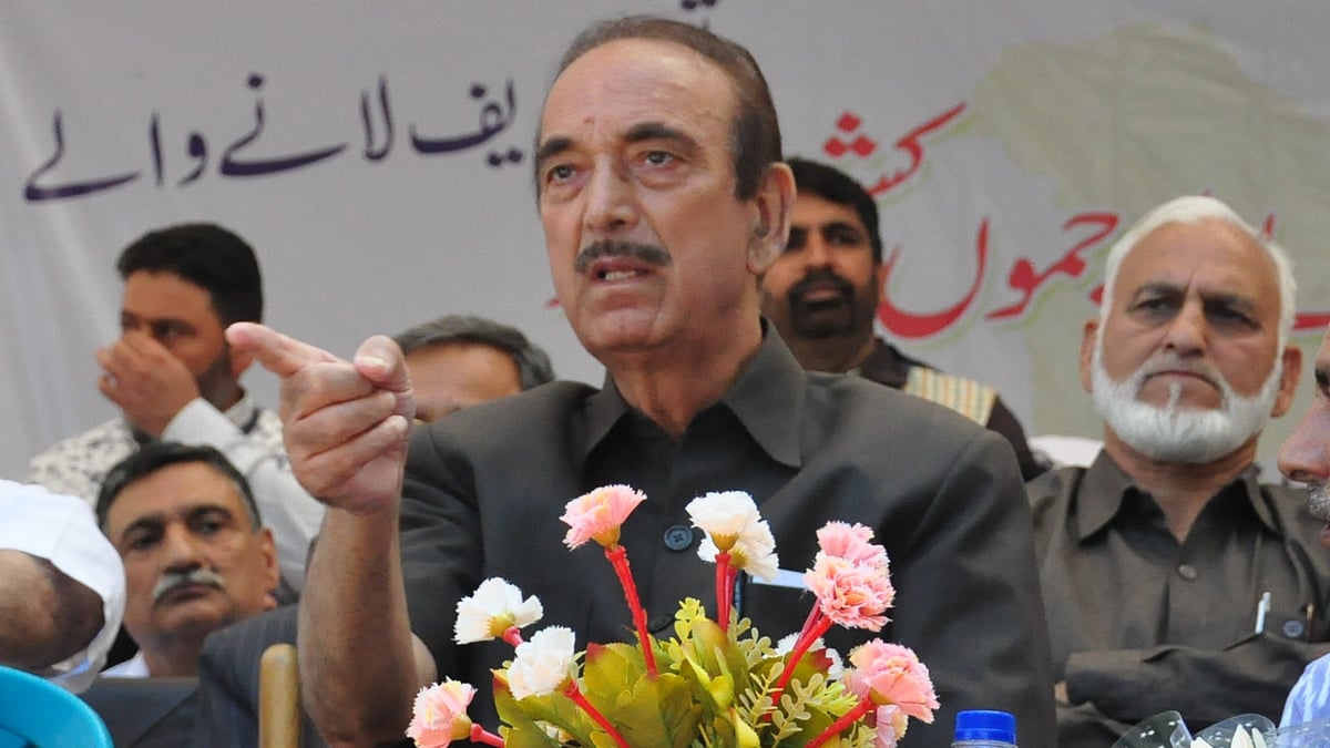 Azad gets death threat, says he does not fear anyone